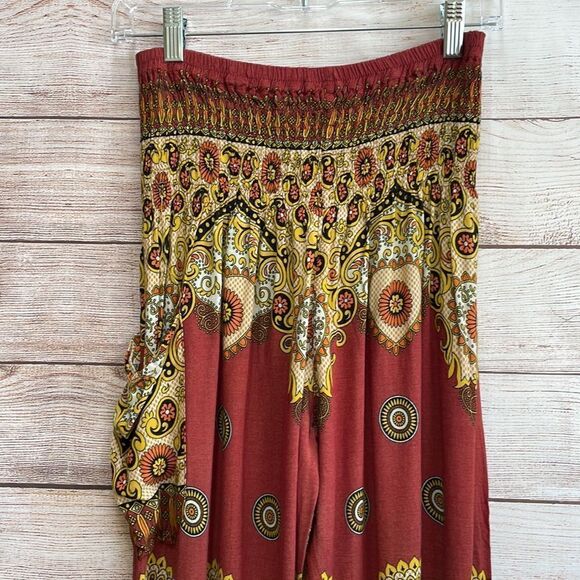 EARTHBOUND TRADING COMPANY HAREM PANTS‎ - Picture 2 of 6